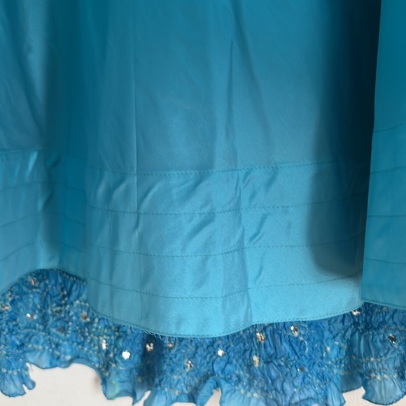 Stunning Turquoise Sequined Bandhani Skirt Size Large - Picture 6 of 7